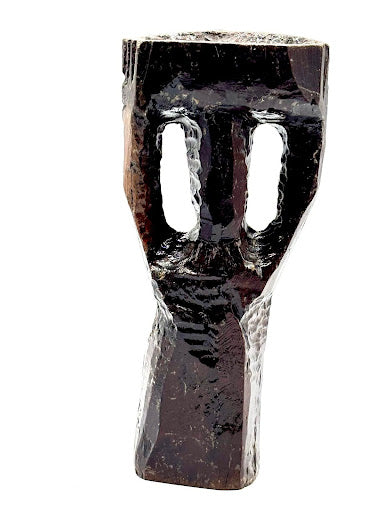 Maroon Watchman Carving